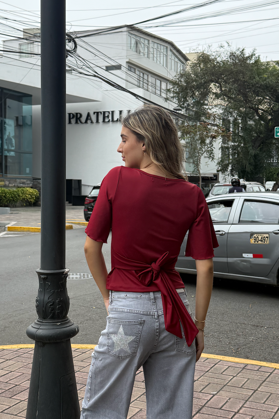 TOP AMAIA