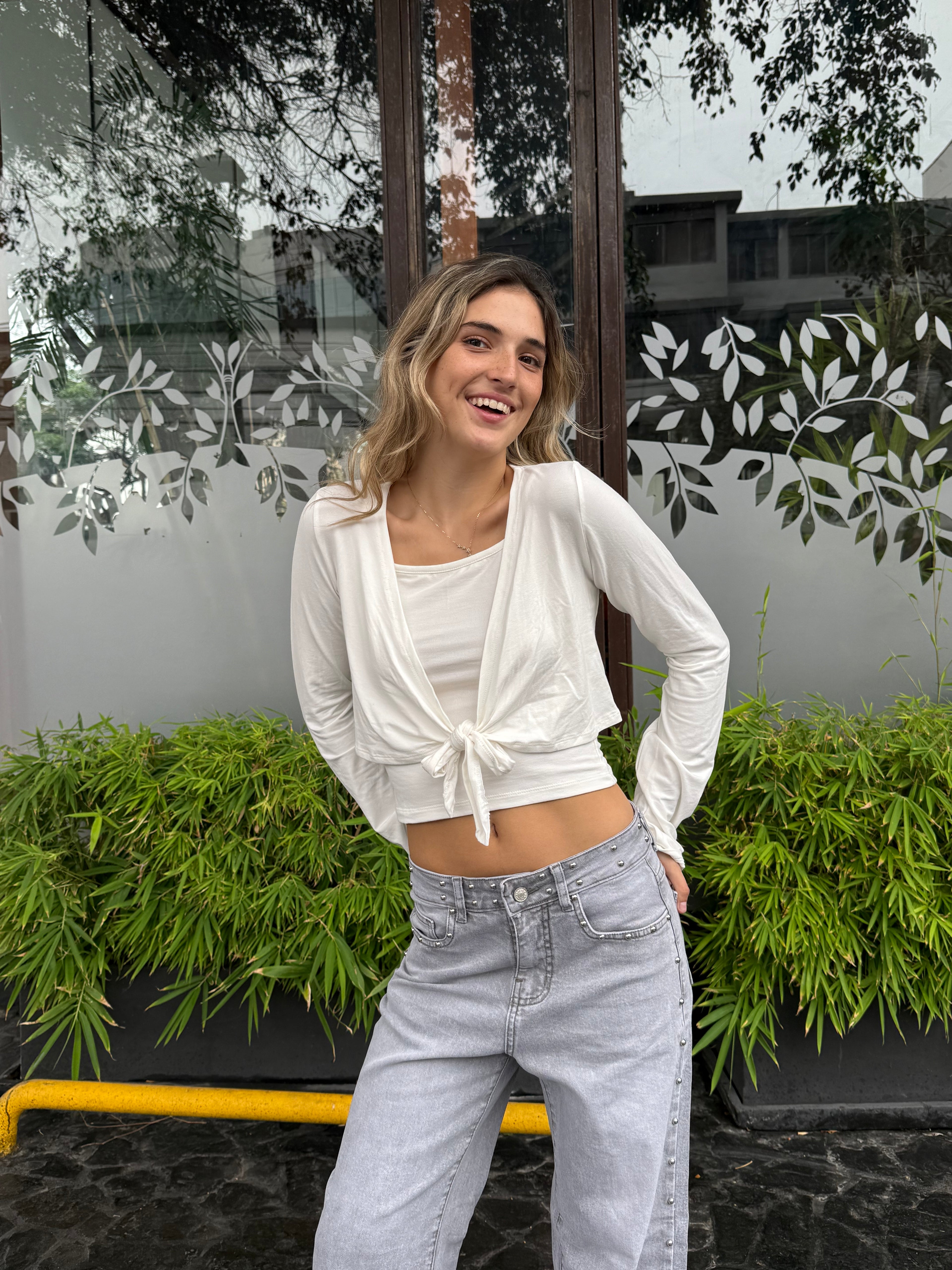 TOP YVANNA